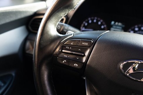 Used 2019 Hyundai Veloster 2.0 Premium image 19