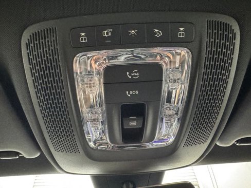Used 2021 Mercedes-Benz CLA 250 image 38