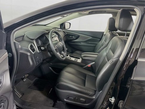Used 2020 Nissan Murano SV w/ Premium Package image 18