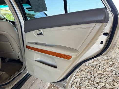 Used 2006 Lexus RX 330 image 22