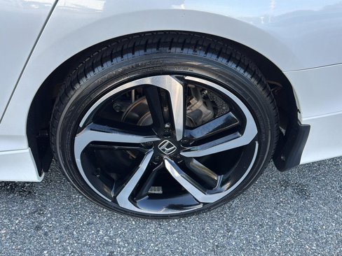 Used 2019 Honda Accord Sport image 31