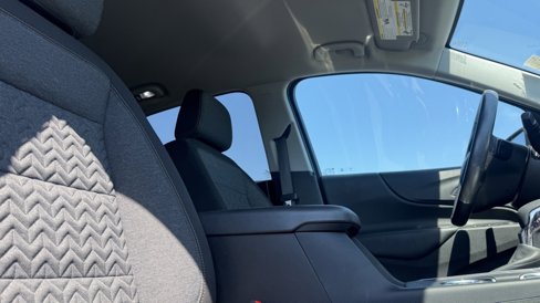 Used 2022 Chevrolet Equinox LT image 19