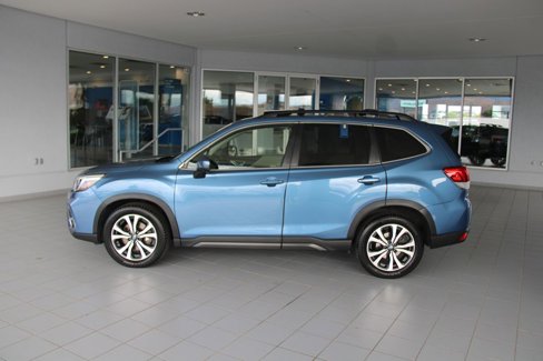 Used 2021 Subaru Forester Limited w/ Popular Package #3 image 11