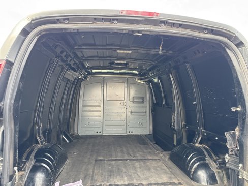 Used 2018 Chevrolet Express 2500 w/ Driver Convenience Package image 12