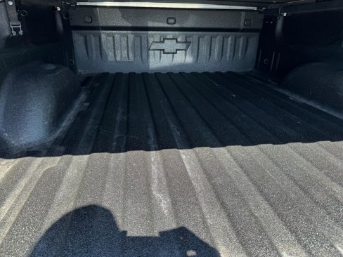Used 2018 Chevrolet Silverado 1500 High Country image 44