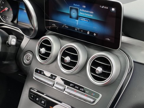 Used 2021 Mercedes-Benz GLC 300 4MATIC w/ AMG Line image 39