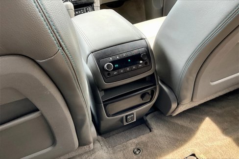 Used 2015 Chevrolet Traverse LT image 24