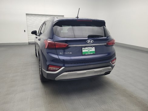 Used 2019 Hyundai Santa Fe SE image 6