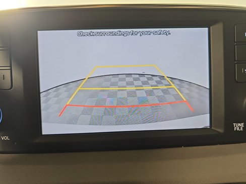 Used 2019 Hyundai Santa Fe SE image 22