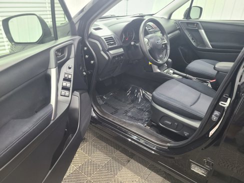 Used 2015 Subaru Forester 2.5i Premium w/ All-Weather Package image 21