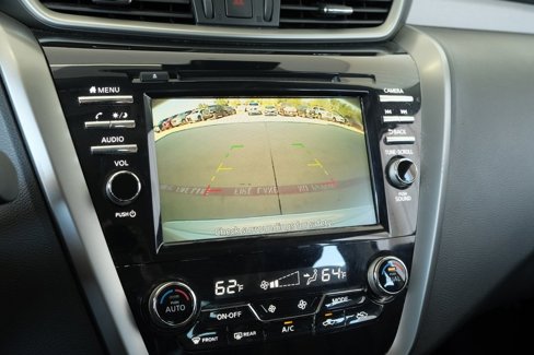 Used 2023 Nissan Murano SV image 18