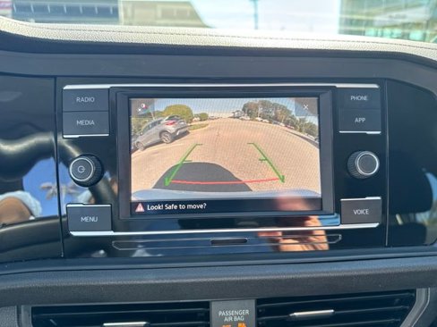 Used 2021 Volkswagen Jetta S w/ Driver Assistance Package image 22