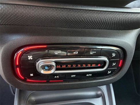 Used 2018 smart fortwo electric drive image 15
