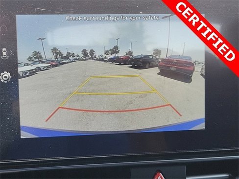 Certified 2024 Hyundai Elantra SEL image 9