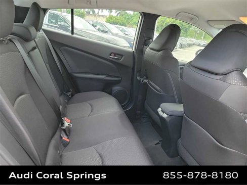 Used 2020 Toyota Prius LE image 13