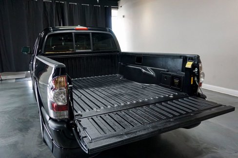 Used 2009 Toyota Tacoma X-Runner image 36