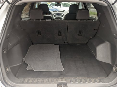 Certified 2021 Chevrolet Equinox LS w/ LS Convenience Package image 32