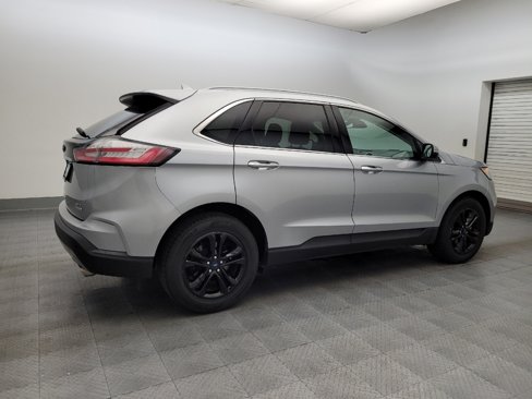 Used 2020 Ford Edge SEL image 10