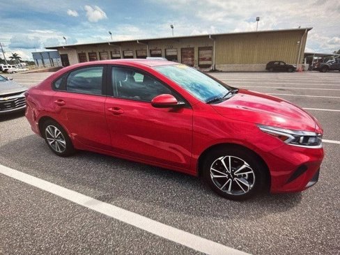 Used 2024 Kia Forte LXS image 4