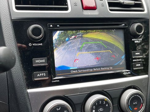 Used 2016 Subaru Crosstrek 2.0i Premium image 11