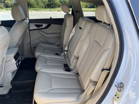 Used 2019 Audi Q7 2.0T Premium Plus w/ Premium Plus Package image 28