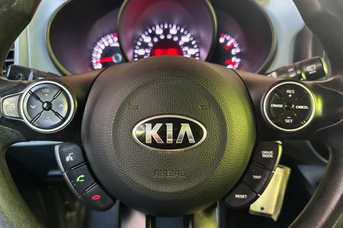 Used 2018 Kia Soul image 23