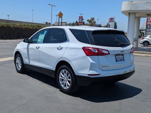 Used 2019 Chevrolet Equinox LT w/ Driver Convenience Package image 11