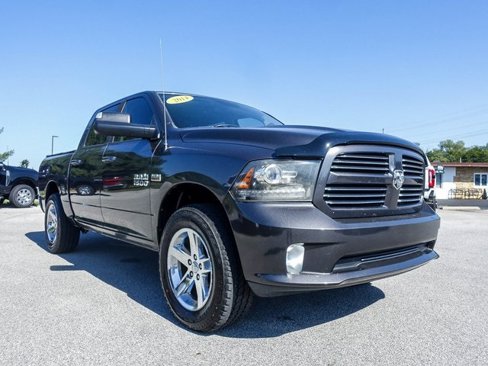 Used 2014 RAM 1500 Sport w/ Trailer Tow Group image 9