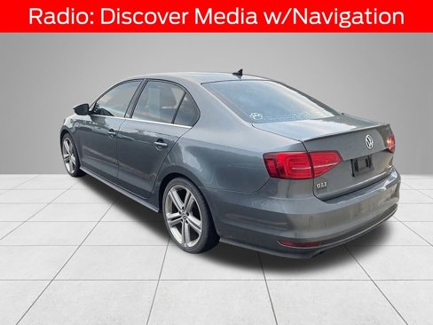 Used 2017 Volkswagen Jetta GLI image 5