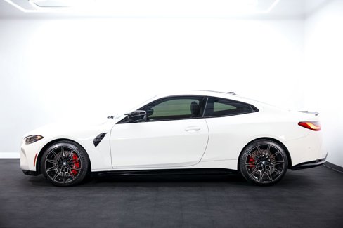 Used 2024 BMW M4 Competition image 3