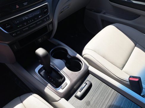 Used 2016 Honda Pilot EX-L image 25