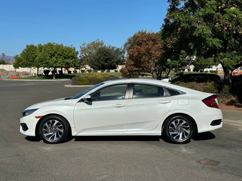 Used 2017 Honda Civic EX image 2