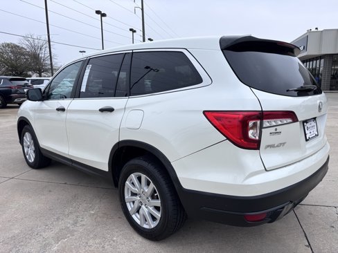 Used 2019 Honda Pilot LX image 5