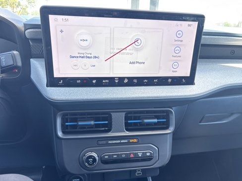 New 2025 Ford Maverick XLT w/ XLT Luxury Package image 18