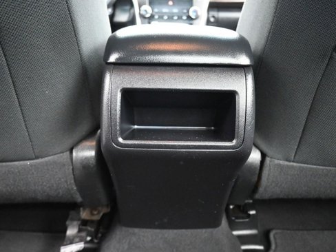 Used 2016 Toyota Camry LE image 31