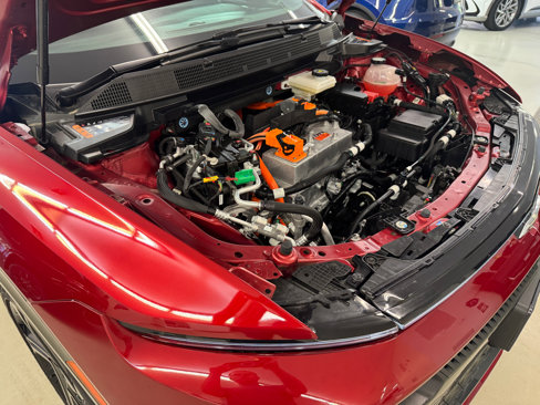 Used 2025 Chevrolet Equinox EV RS image 18