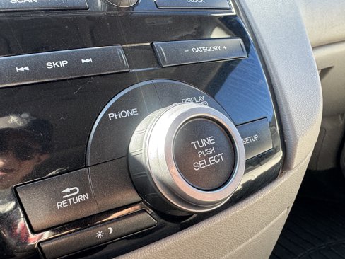 Used 2013 Honda Odyssey EX-L image 29