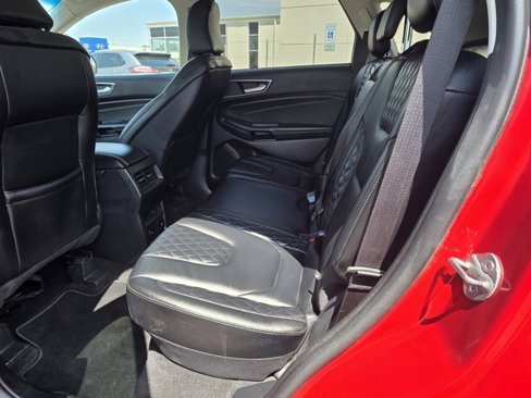 Used 2024 Ford Edge Titanium image 25