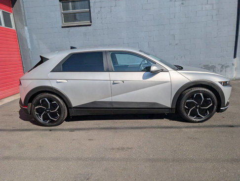 Used 2023 Hyundai Ioniq 5 SEL image 2