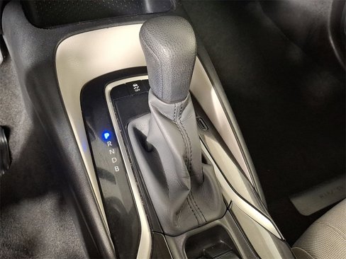 Used 2022 Toyota Corolla LE image 17
