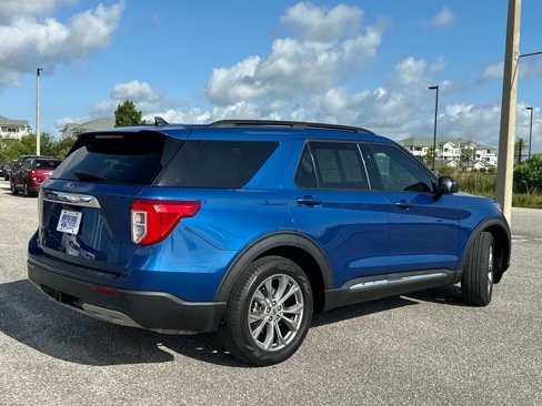 Certified 2023 Ford Explorer XLT w/ Equipment Group 202A image 5