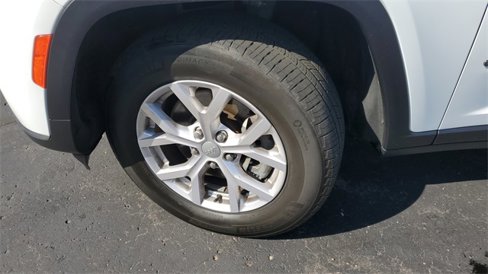 Certified 2022 Jeep Grand Cherokee L Limited image 4