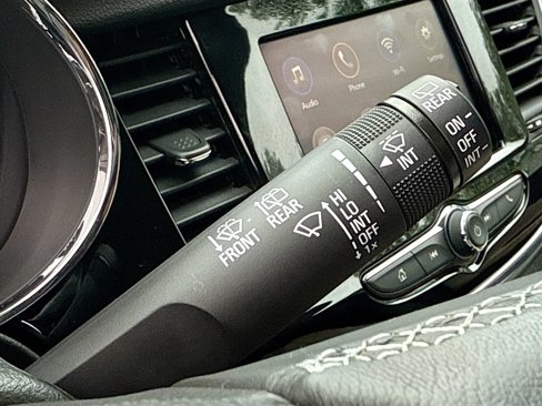 Certified 2022 Buick Encore Preferred w/ Safety Package image 40