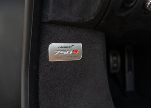 New 2025 McLaren 750S image 39