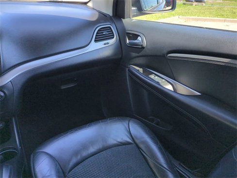 Used 2016 Dodge Journey Crossroad image 17