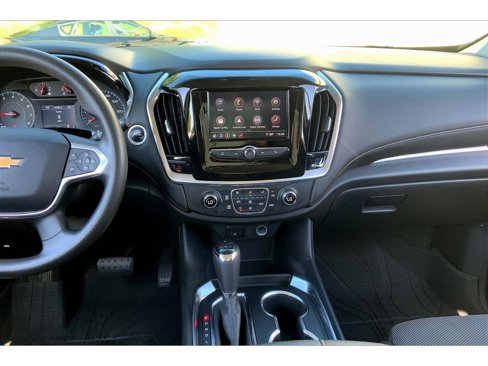 Used 2020 Chevrolet Traverse LS image 6
