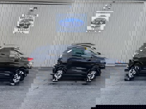 Used 2022 Ford Escape SE w/ Cold Weather Package image 6