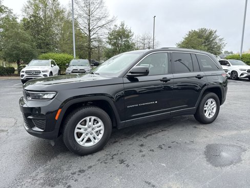 Used 2023 Jeep Grand Cherokee Laredo w/ Luxury Tech Group I image 7