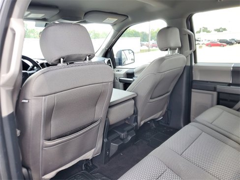 Used 2020 Ford F150 XLT image 12