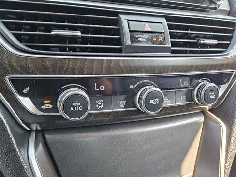 Used 2022 Honda Accord EX-L image 32